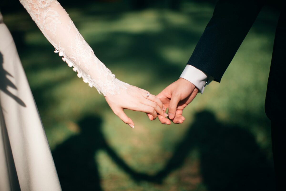 Questions to Ask Your Luxury Wedding Entertainment Provider: An Essential Guide for Discerning Couples